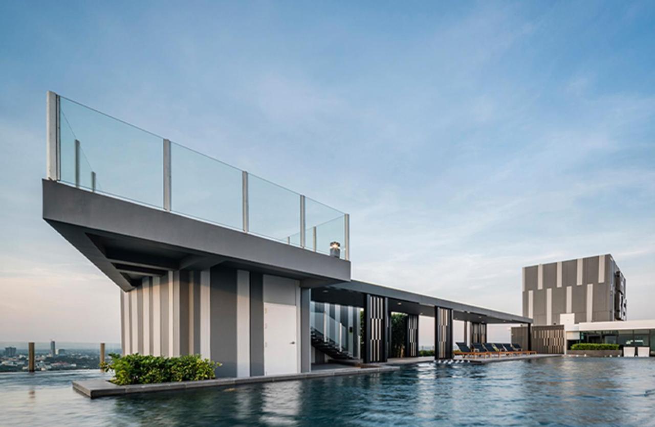The Base Central Pattaya By Adam Exterior photo