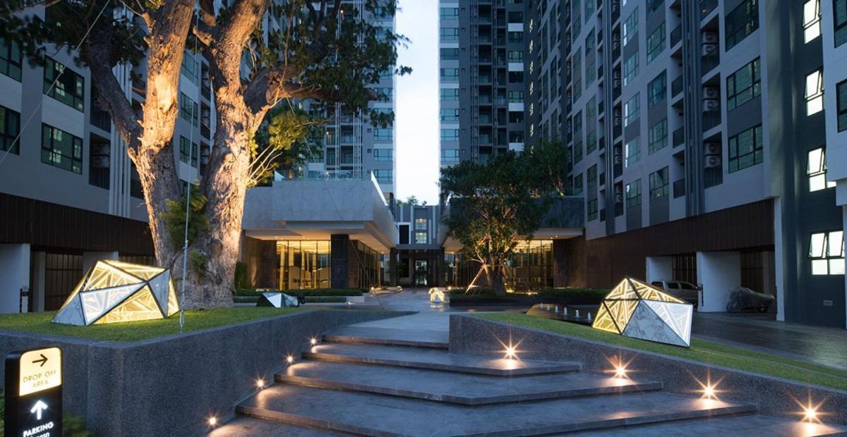 The Base Central Pattaya By Adam Exterior photo